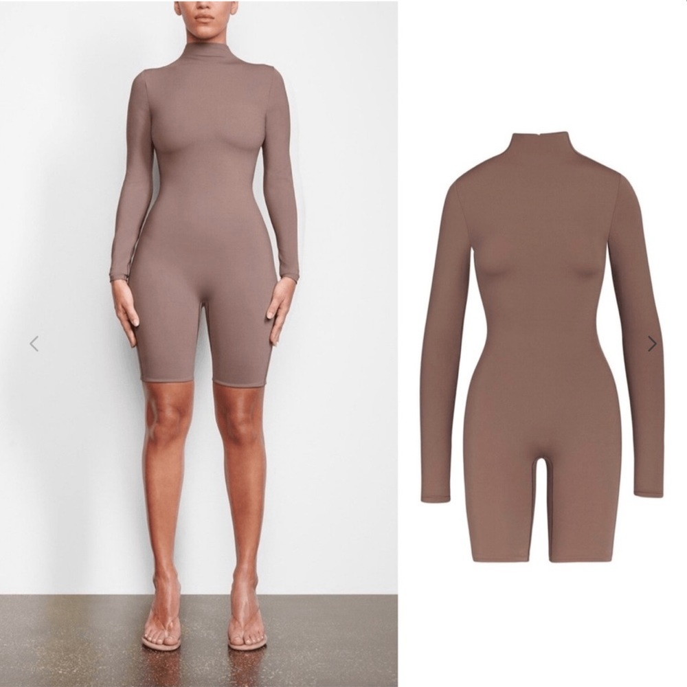 SKIMS All In One Mid Thigh High Mockneck Jumpsuit in 4XL Umber - Picture 1 of 8